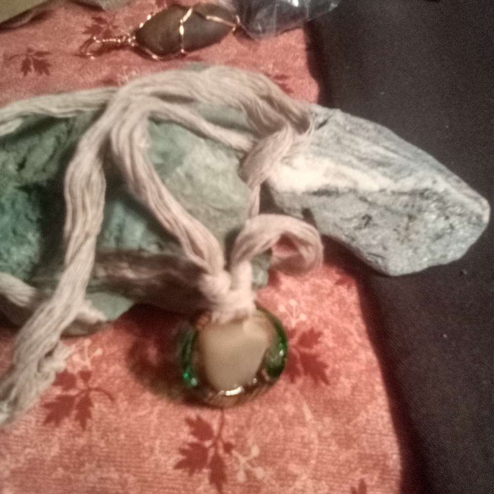 Gulf Of Mexico Treasures Handmade Necklace Spiritual  Natural Green  NWT